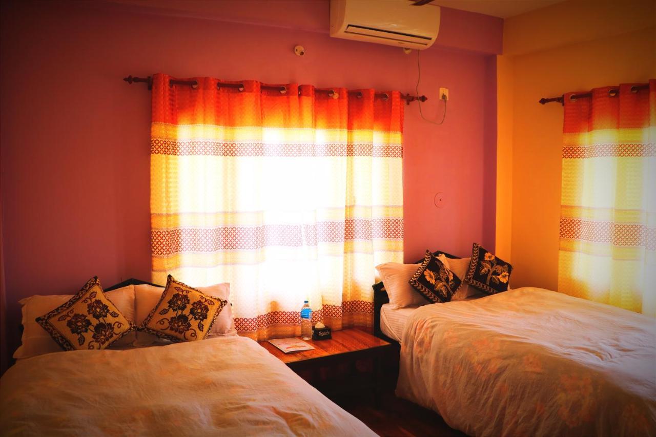 Hotel National Park Sauraha- Homely Stay And Peaceful Location With Jungle Safari Arrangements Exterior photo