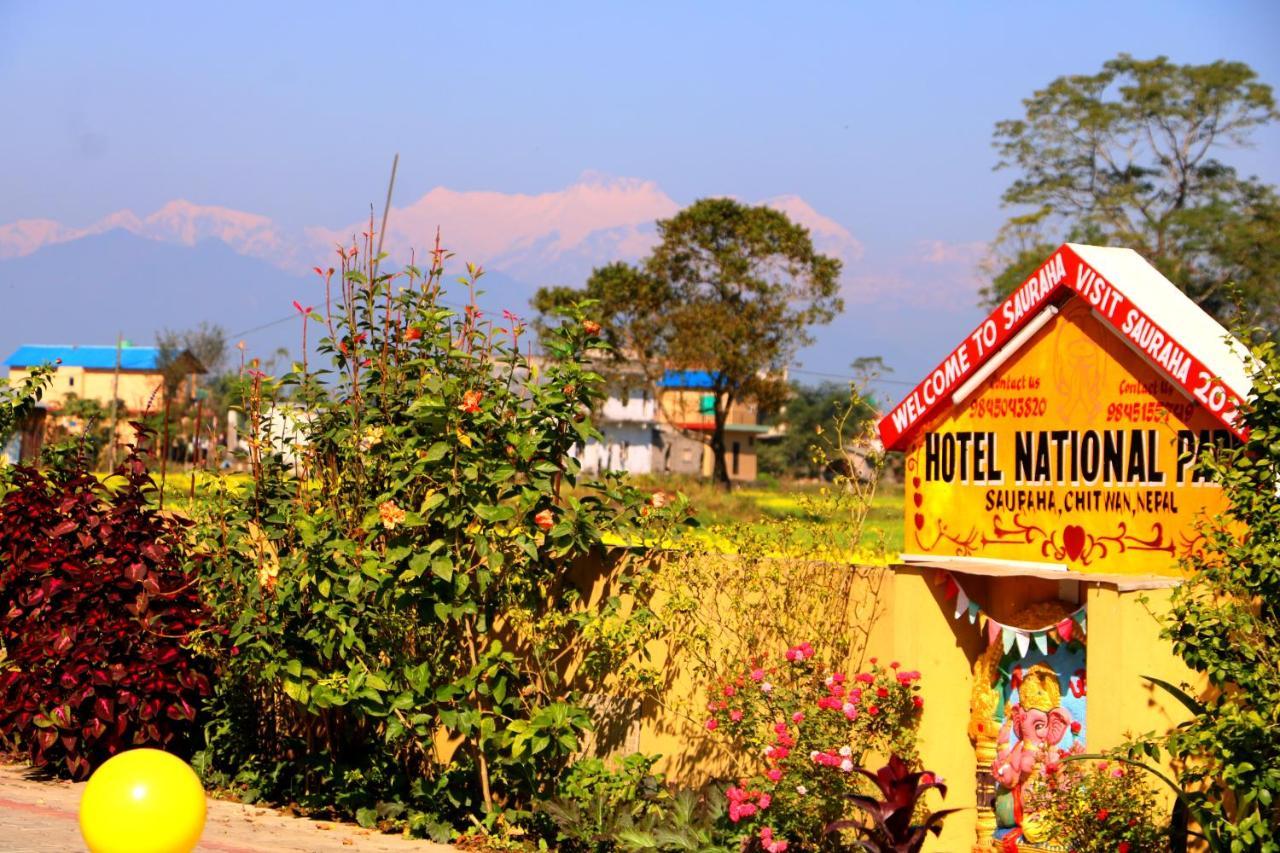 Hotel National Park Sauraha- Homely Stay And Peaceful Location With Jungle Safari Arrangements Exterior photo