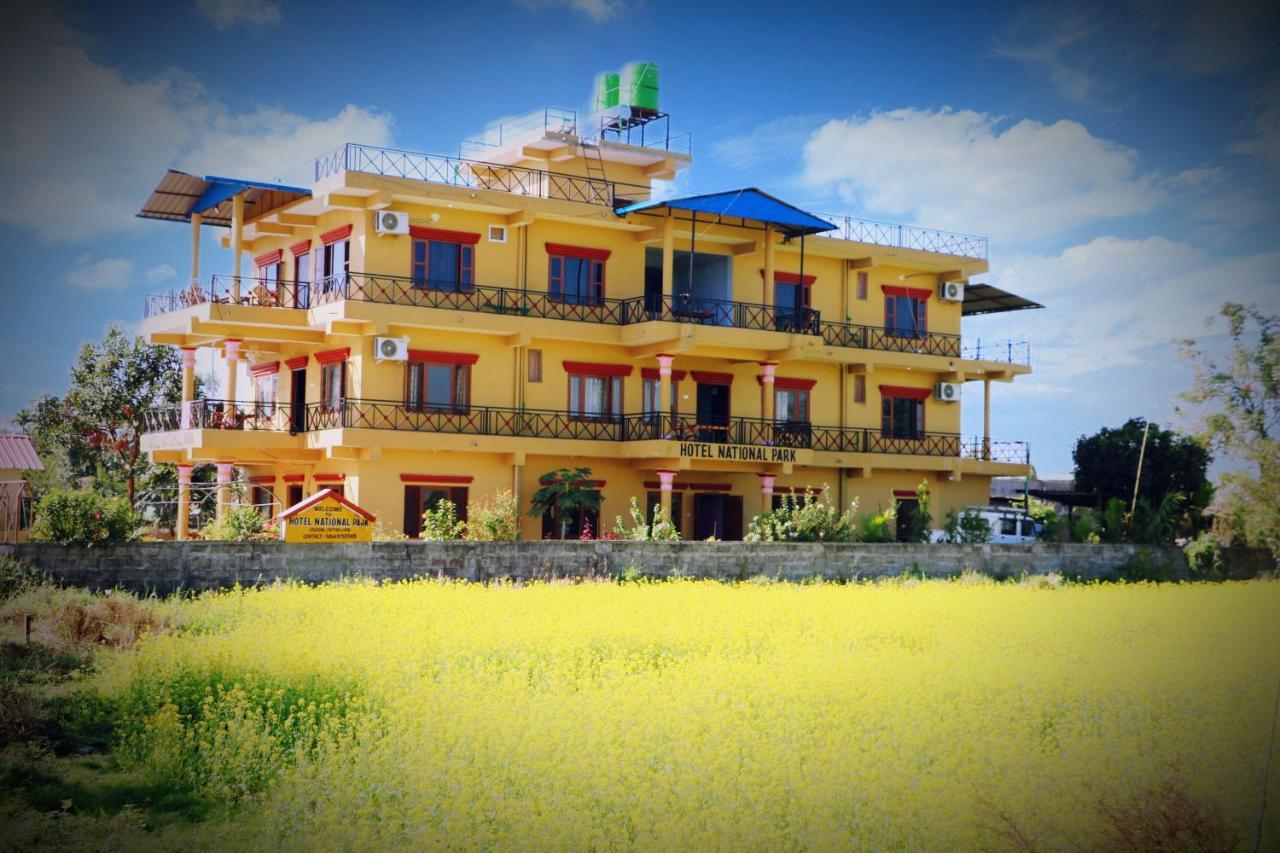 Hotel National Park Sauraha- Homely Stay And Peaceful Location With Jungle Safari Arrangements Exterior photo
