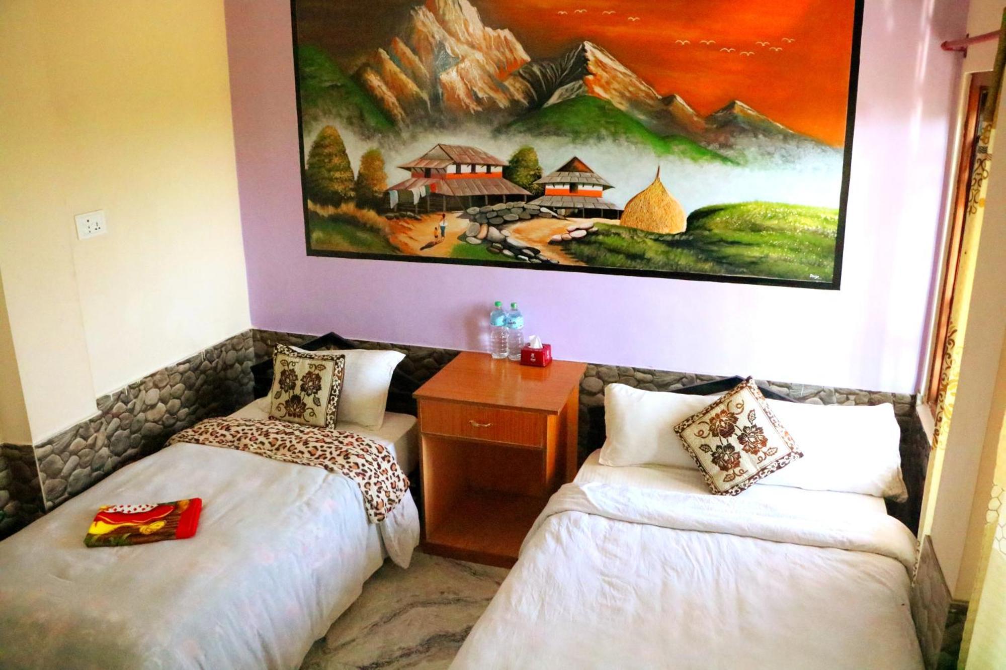Hotel National Park Sauraha- Homely Stay And Peaceful Location With Jungle Safari Arrangements Exterior photo